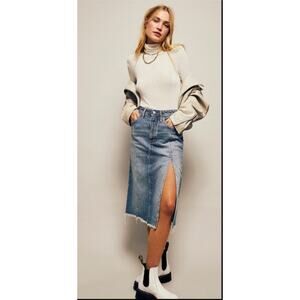 Free People Blue Maxi denim Skirt with Side slits and frayed hem size 4